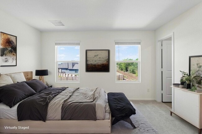 Building Photo - 331 Bugbee