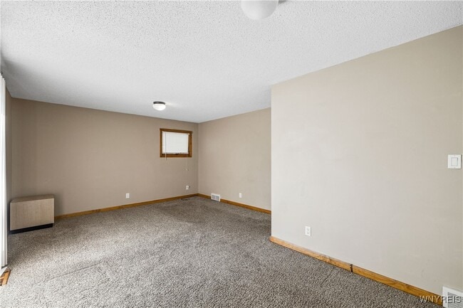 Building Photo - 110 Rosemont Dr