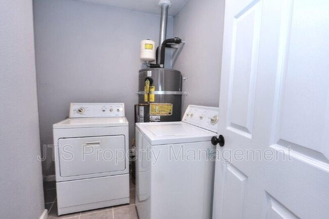 Building Photo - 3808 38th St