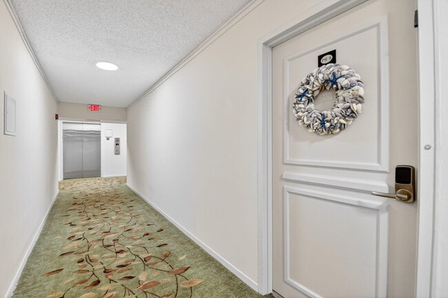 Building Photo - 3589 S Ocean Blvd