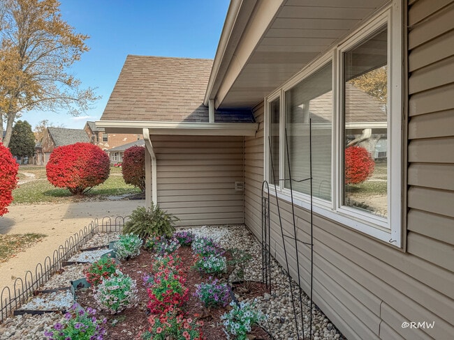 Building Photo - 1904 Winston Ln