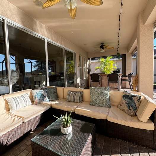 Building Photo - 13042 Sail Away St