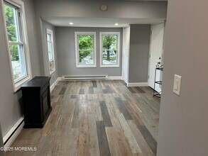 Building Photo - 1225 7th Ave