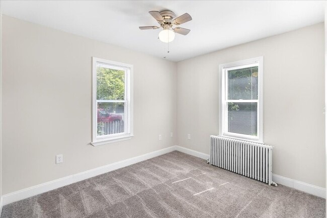 Building Photo - 545 Nassau Ave