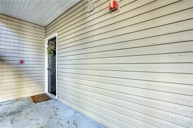 Building Photo - 12300 Apache Ave