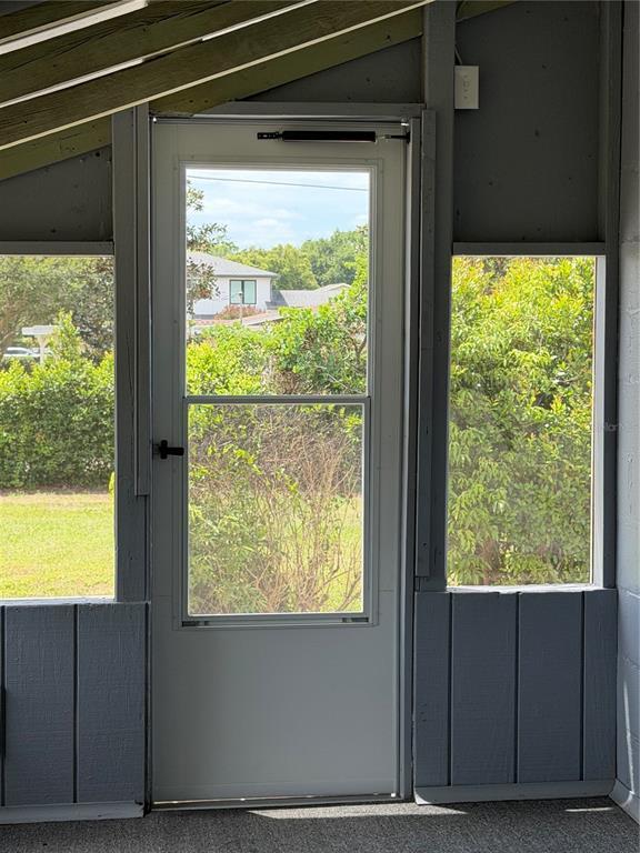 Building Photo - 1725 Fairview Shores Dr