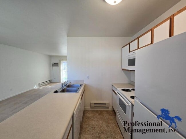 Building Photo - 1 bedroom in Billings MT 59102