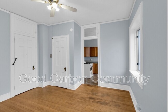 Building Photo - 401 Delaware Ave