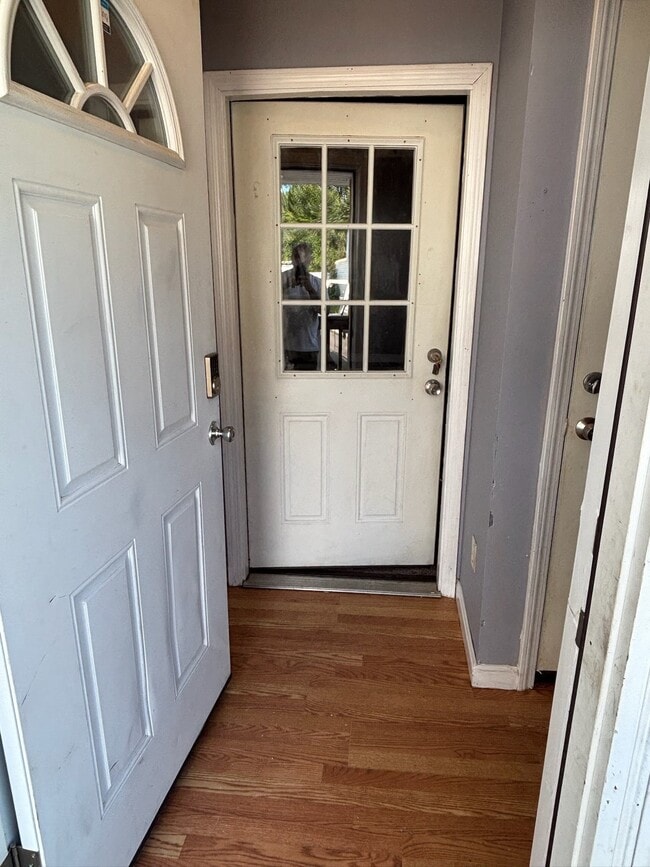 Building Photo - 6 -12 Harrison Ave