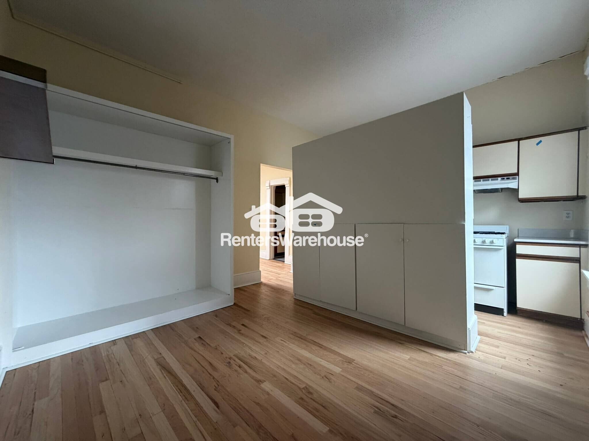 Building Photo - 1215 25th St