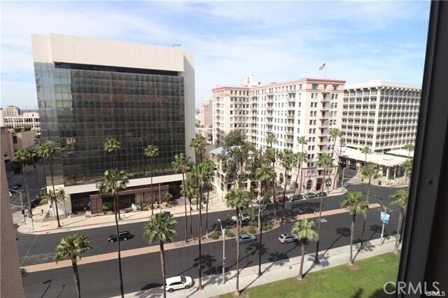 Building Photo - 488 E Ocean Blvd