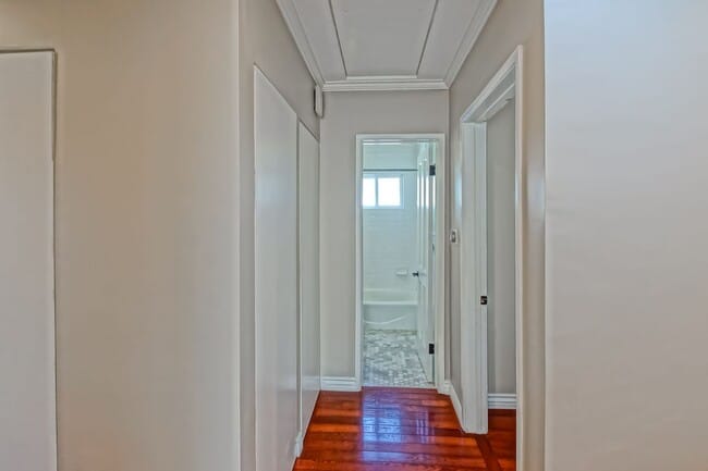 Building Photo - REMODELED, CHARMING & AIRY 3BR2BA HOME W/ OFFICE ON A LARGE LOT W/ NICELY LANDSCAPED FRONT YARD, ...