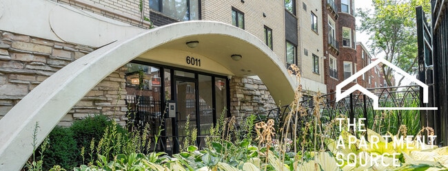 Building Photo - 6011 N Winthrop Ave