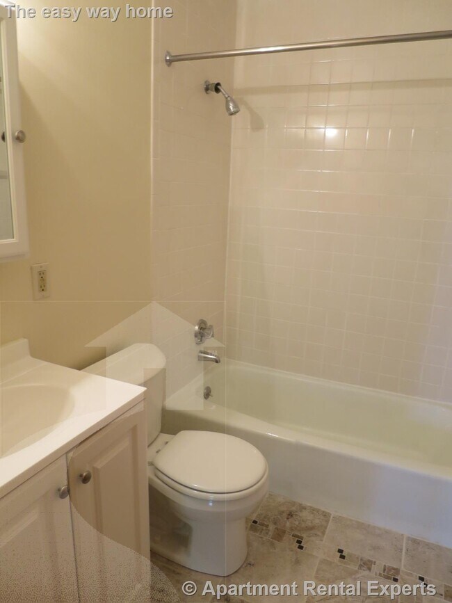 Building Photo - 21 Franklin St