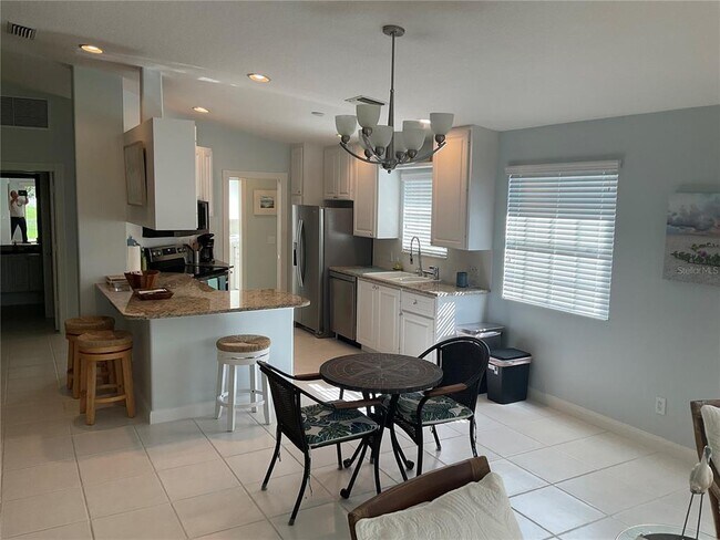 Building Photo - 5518 Modena Pl