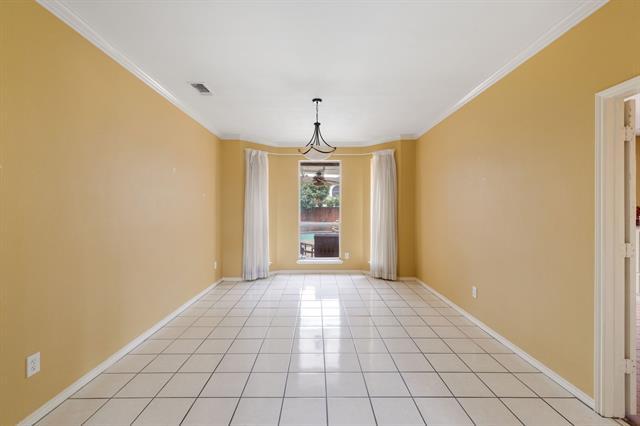 Building Photo - 2116 Houlton Ln