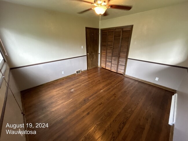 Building Photo - 9431 W Marion St