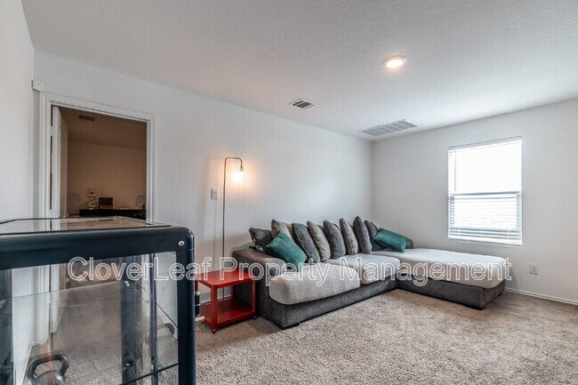 Building Photo - 2847 Elion Dr