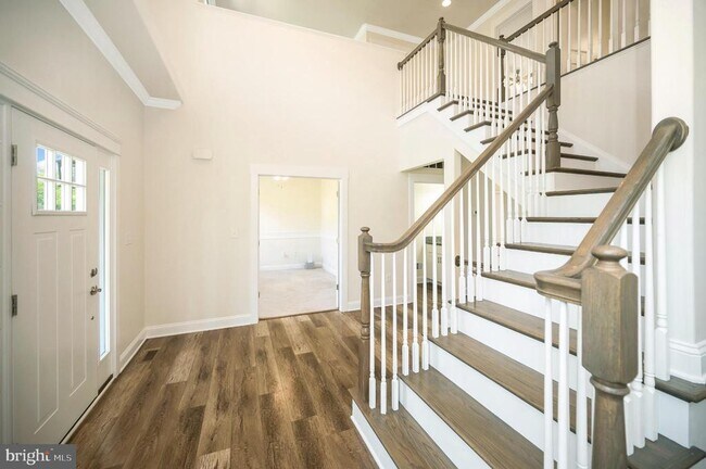 Building Photo - 2211 Camp Geary Ln