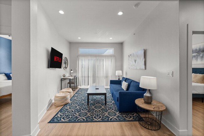 Building Photo - 2901 Indiana St