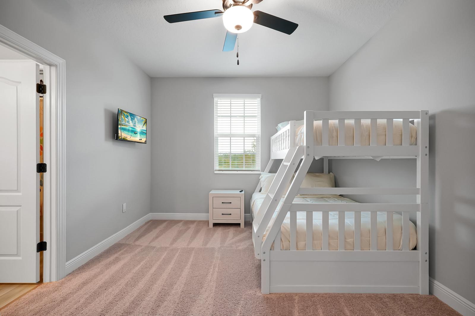 Building Photo - 7692 Somersworth Dr