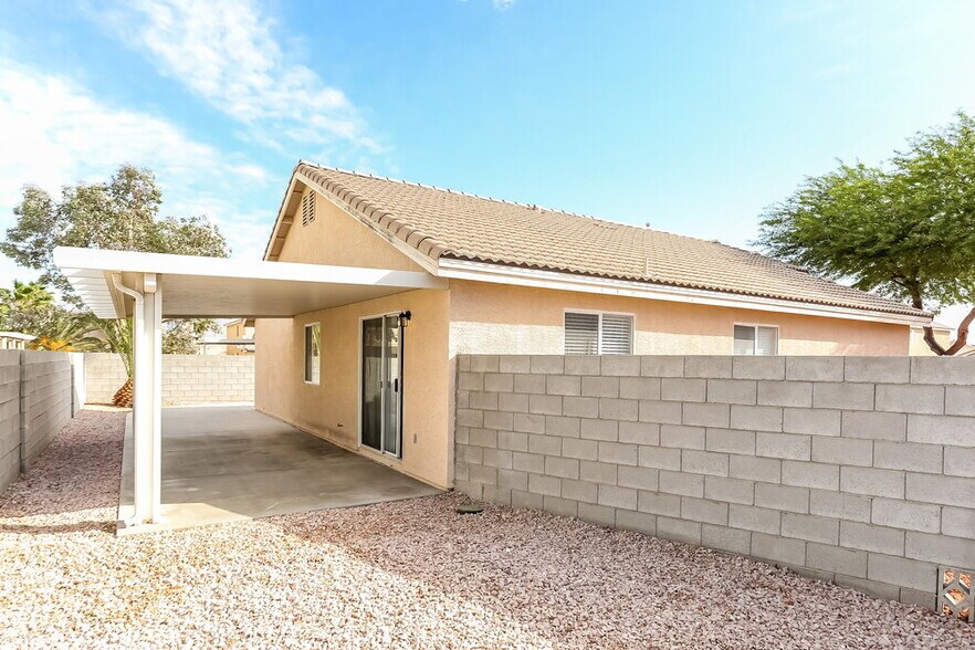 Building Photo - 4037 Sweet Surrender Ct