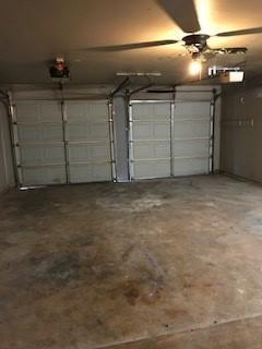 Building Photo - 317 N La Salle Dr