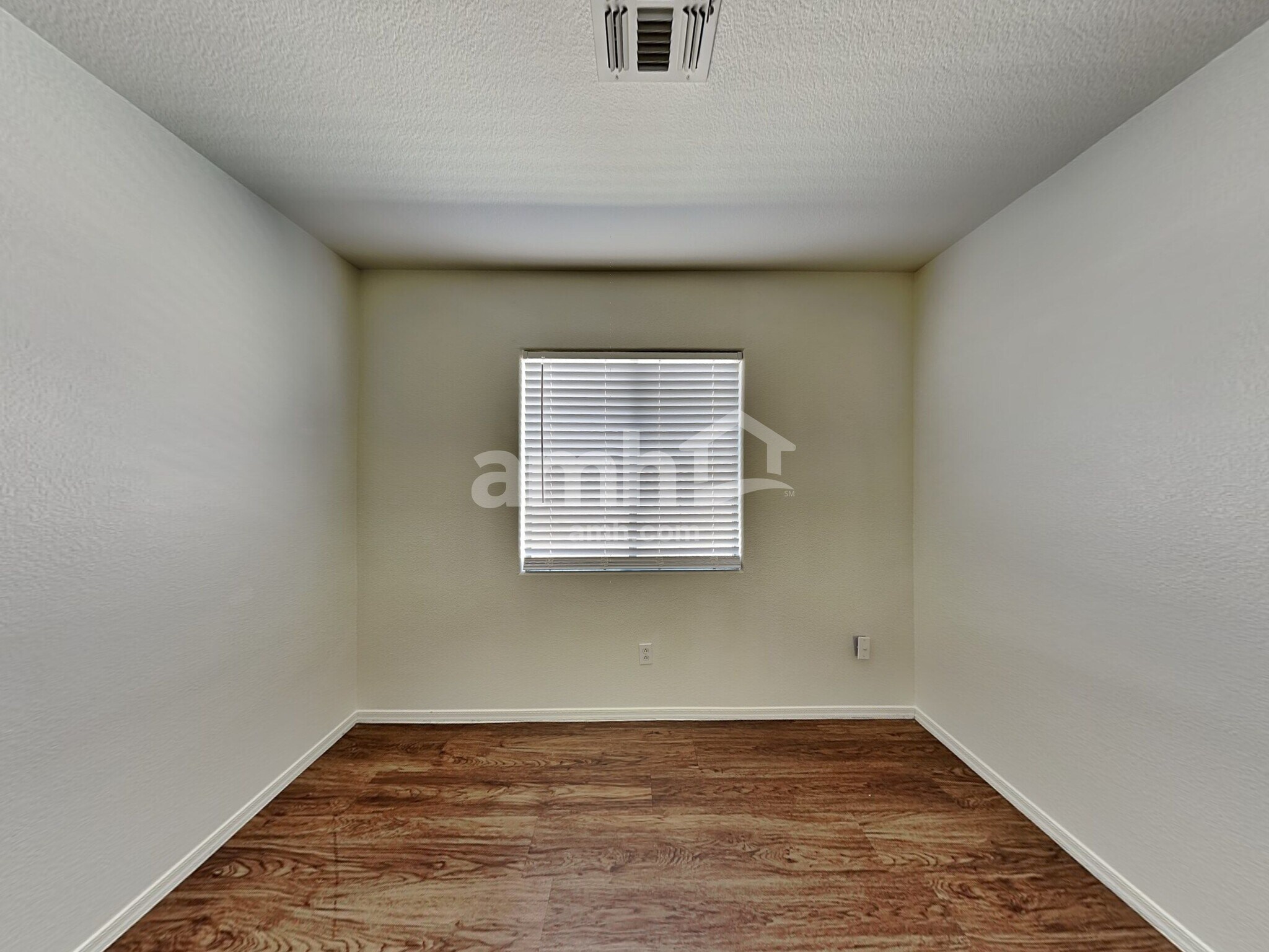 Building Photo - 5718 W Orchid Ln