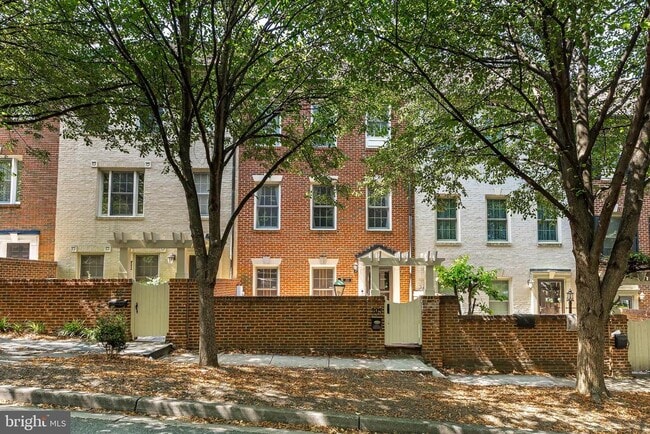 Building Photo - 205 Ridgepoint Pl
