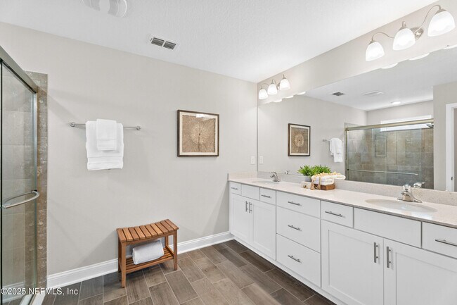 Building Photo - 79 Dovetail Cir