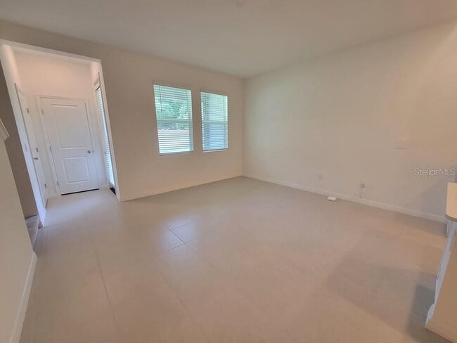 Building Photo - 3328 Lapis Lk Dr
