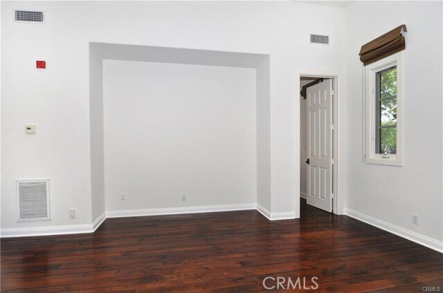 Building Photo - 23 Praire Grass