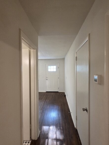 Building Photo - 419 Kinsey Blvd