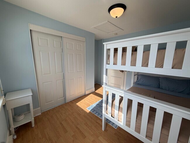 Building Photo - 17 N Buffalo Ave