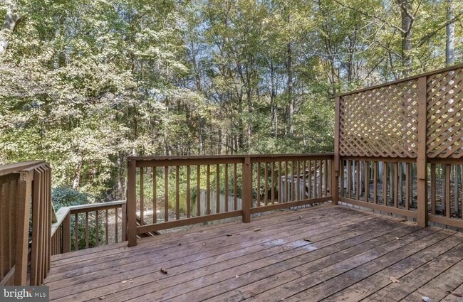 Building Photo - 1028 Ellicott Dr