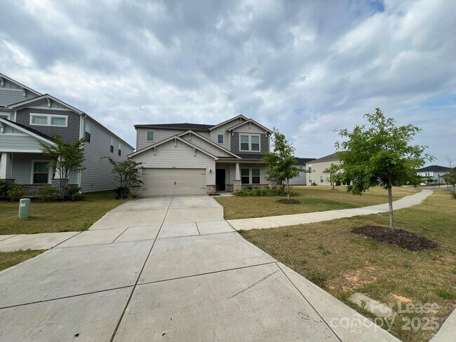 Building Photo - 12516 Stoneybrook Station Pkwy