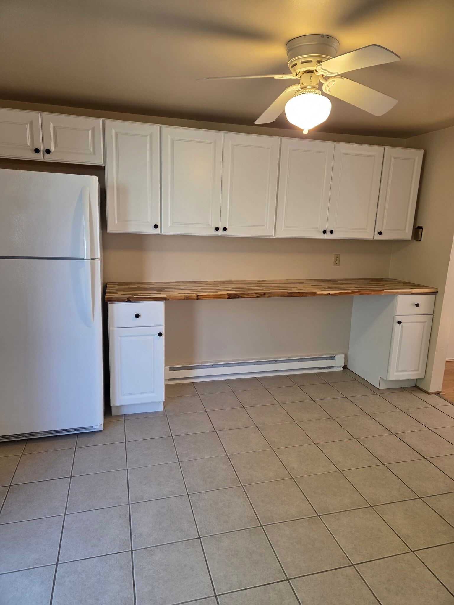 8 feet of open kitchen countertop space - 496 Mercer Rd