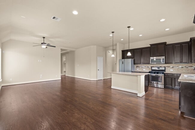 Building Photo - 4823 Palomar Ln