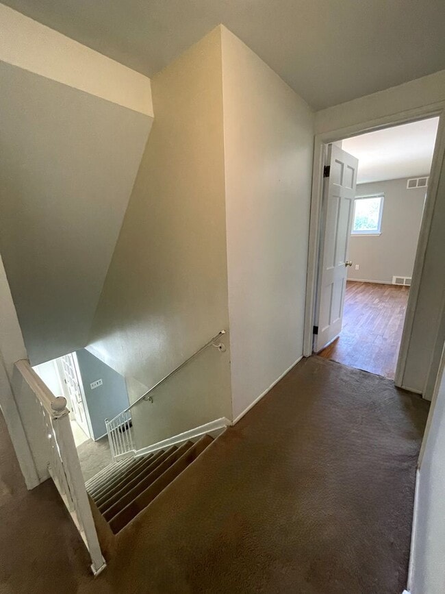 Building Photo - Spacious Four Bedroom Home Available Summer of 2026!