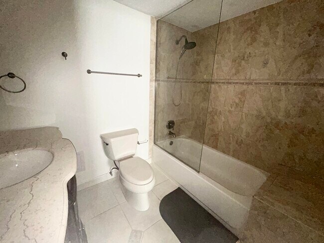 Building Photo - 3725 S Ocean Dr