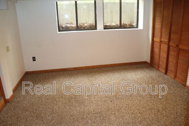 Building Photo - 98 Beaver Dam Rd