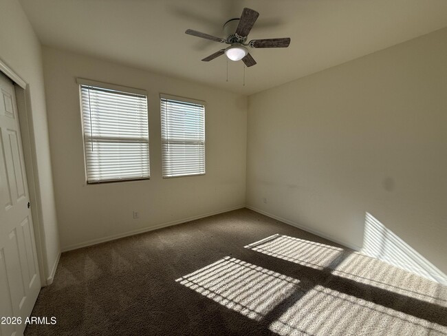 Building Photo - 8716 E Navarro Ave