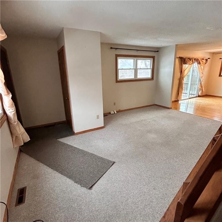 Building Photo - 19 Brandywine Dr