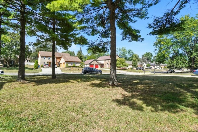 Building Photo - 5 Keene Dr