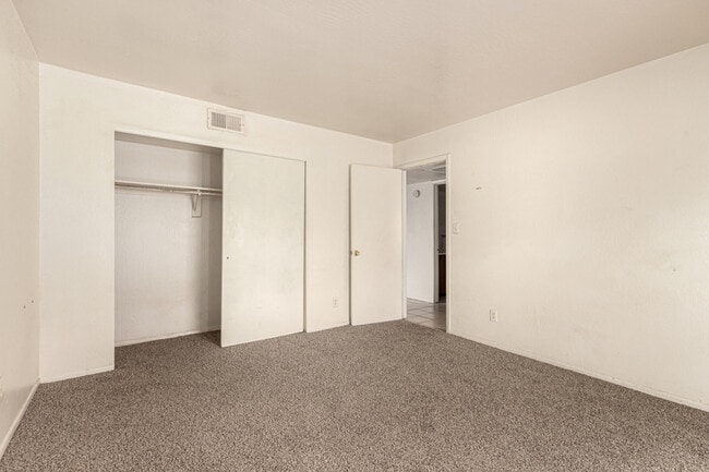 Building Photo - 53 N San Jose