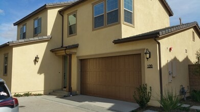 Building Photo - 120 Barnes Rd