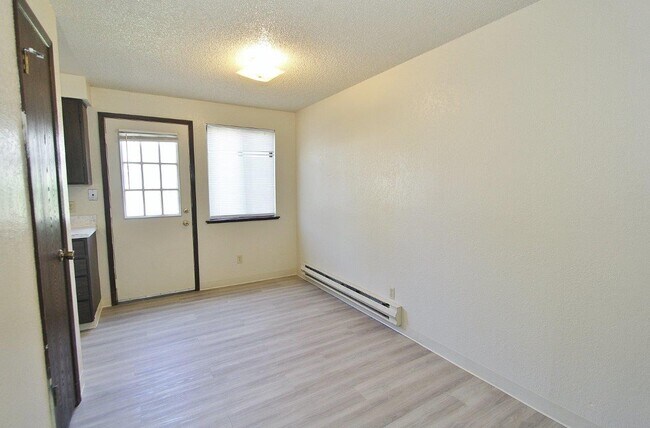 Building Photo - 4845 W Targee St