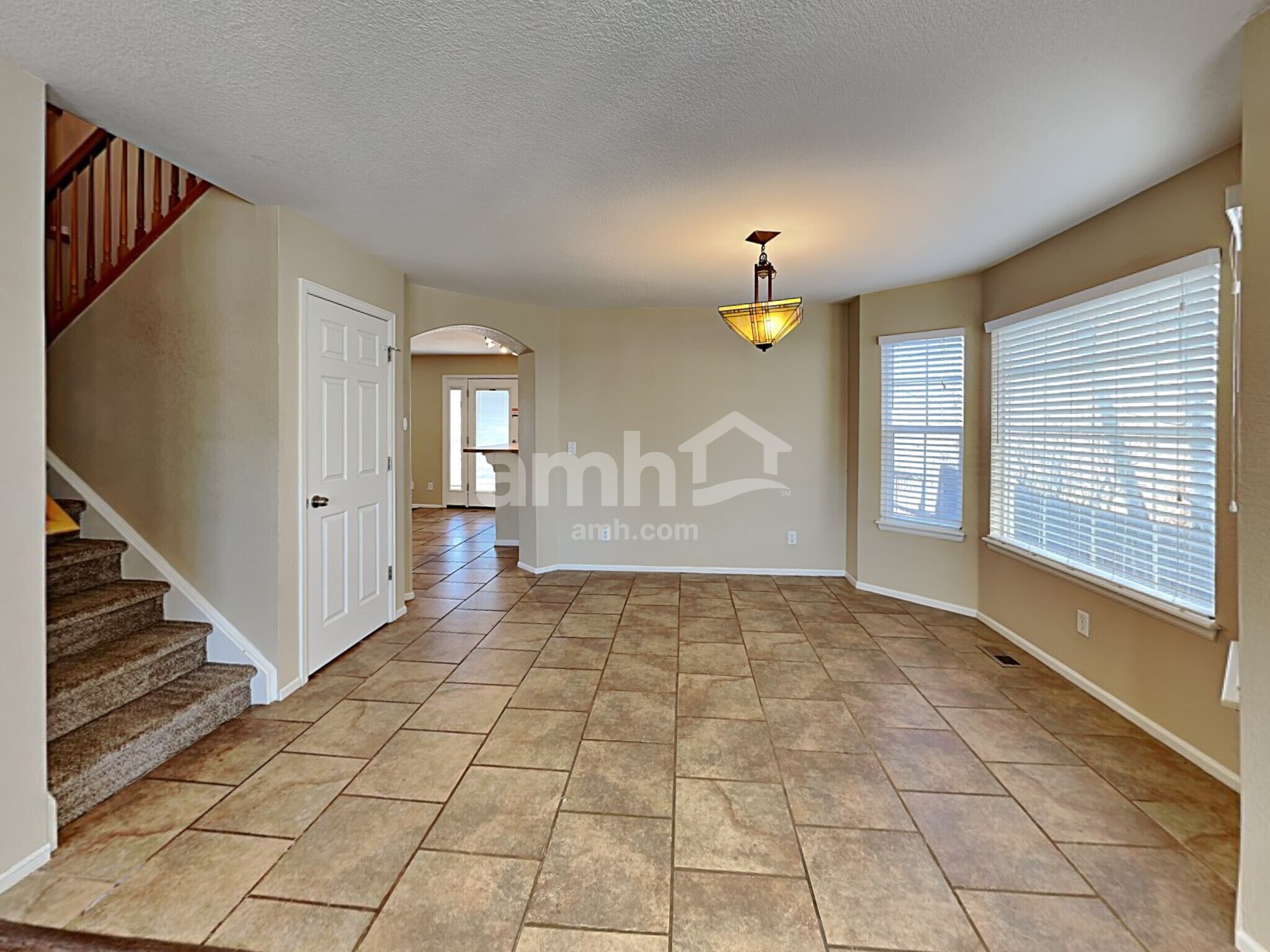 Building Photo - 6213 Westview Cir