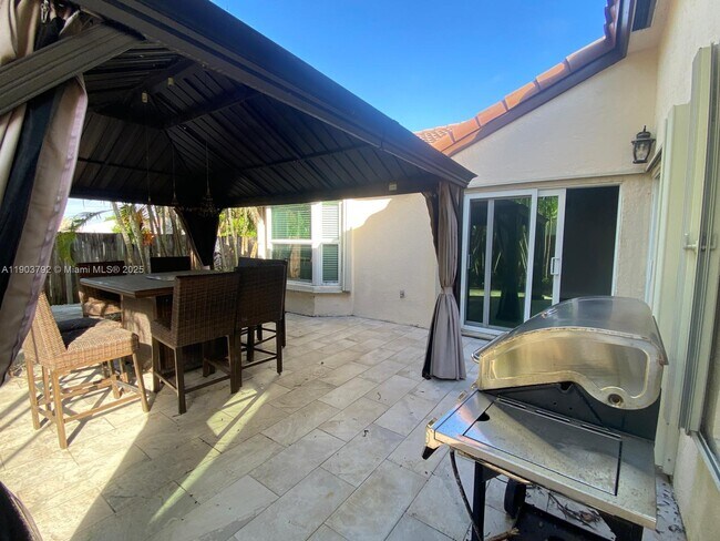 Building Photo - 7830 SW 161st Pl