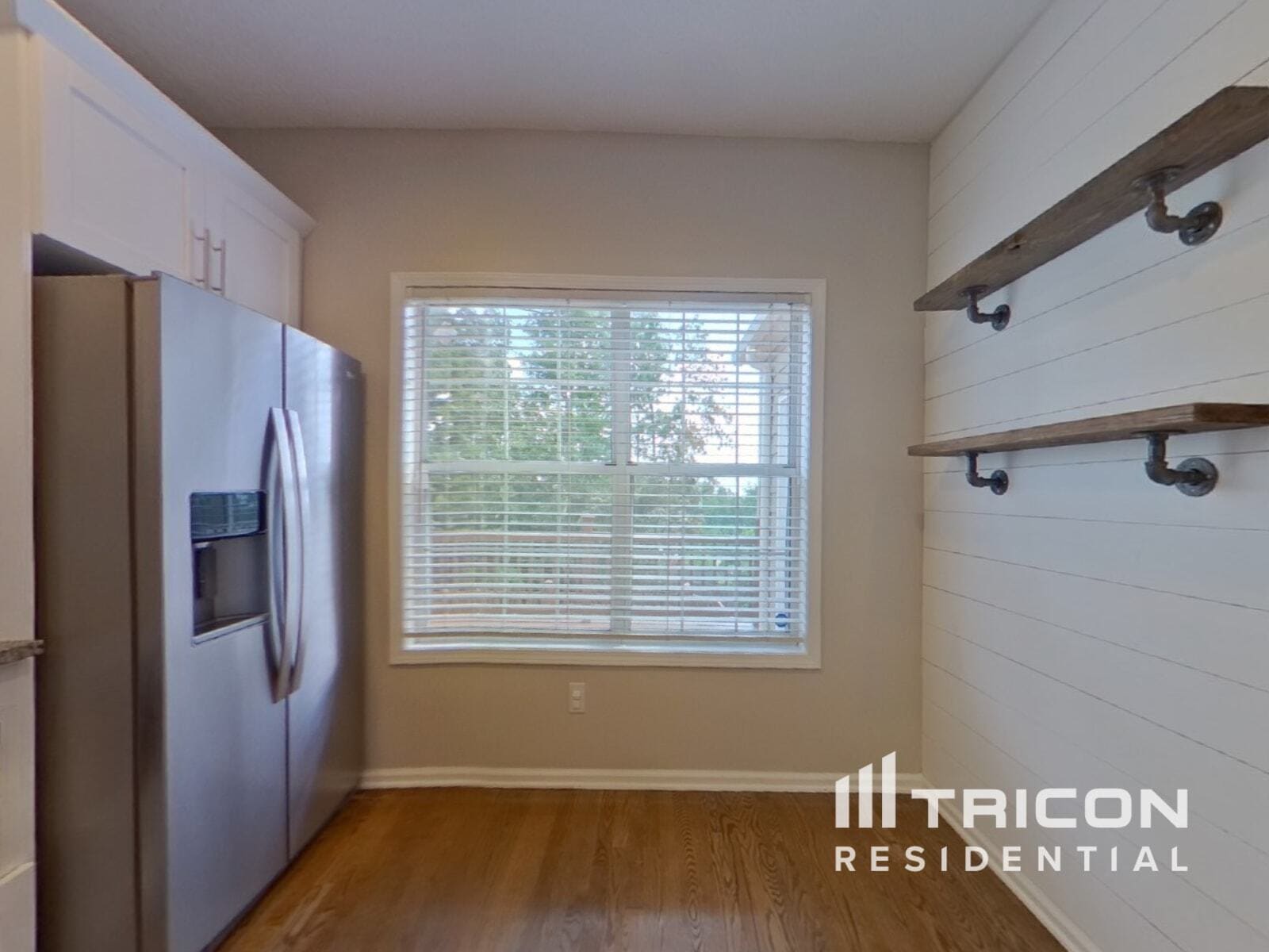 Building Photo - 210 Boca Ciega Ct